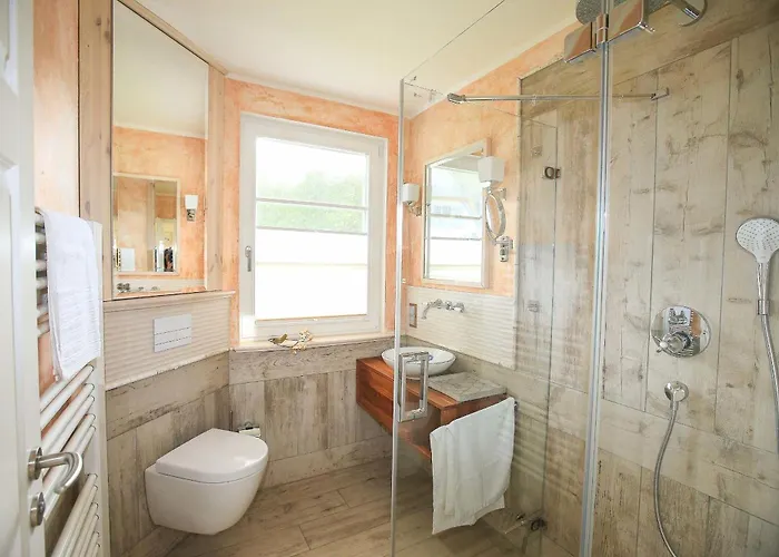 Zeitlos بيت للعطل غلوفي